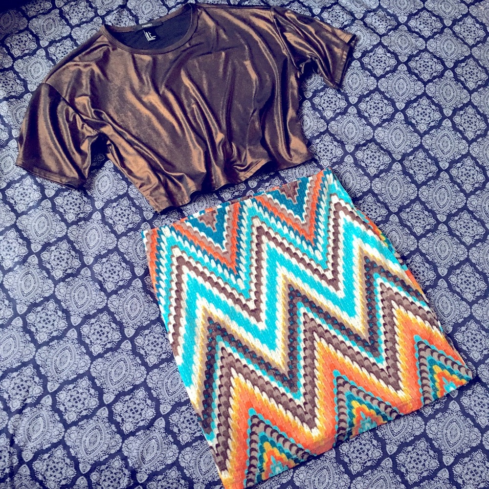Bold Chevron Mini Skirt